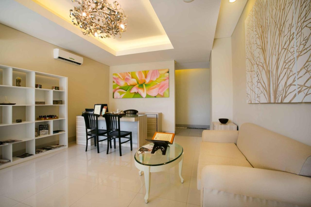 Legian Paradiso Hotel Екстер'єр фото