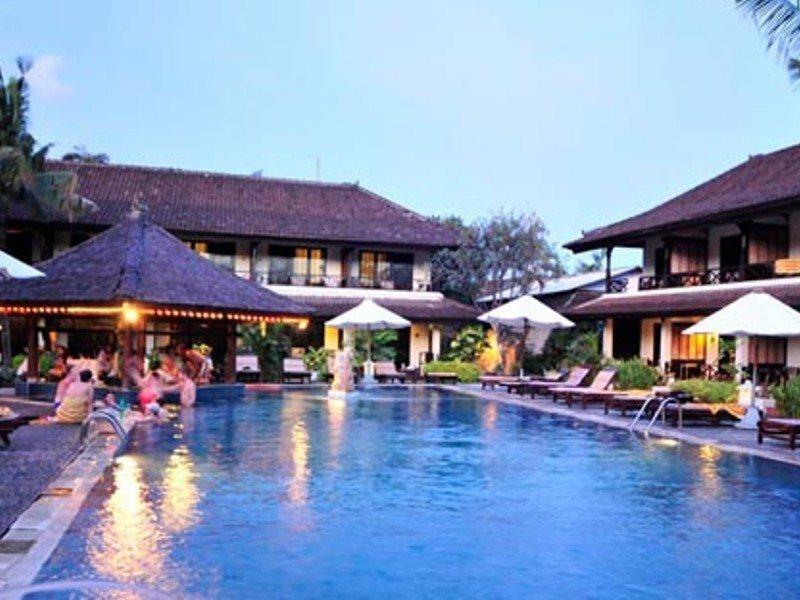 Legian Paradiso Hotel Екстер'єр фото