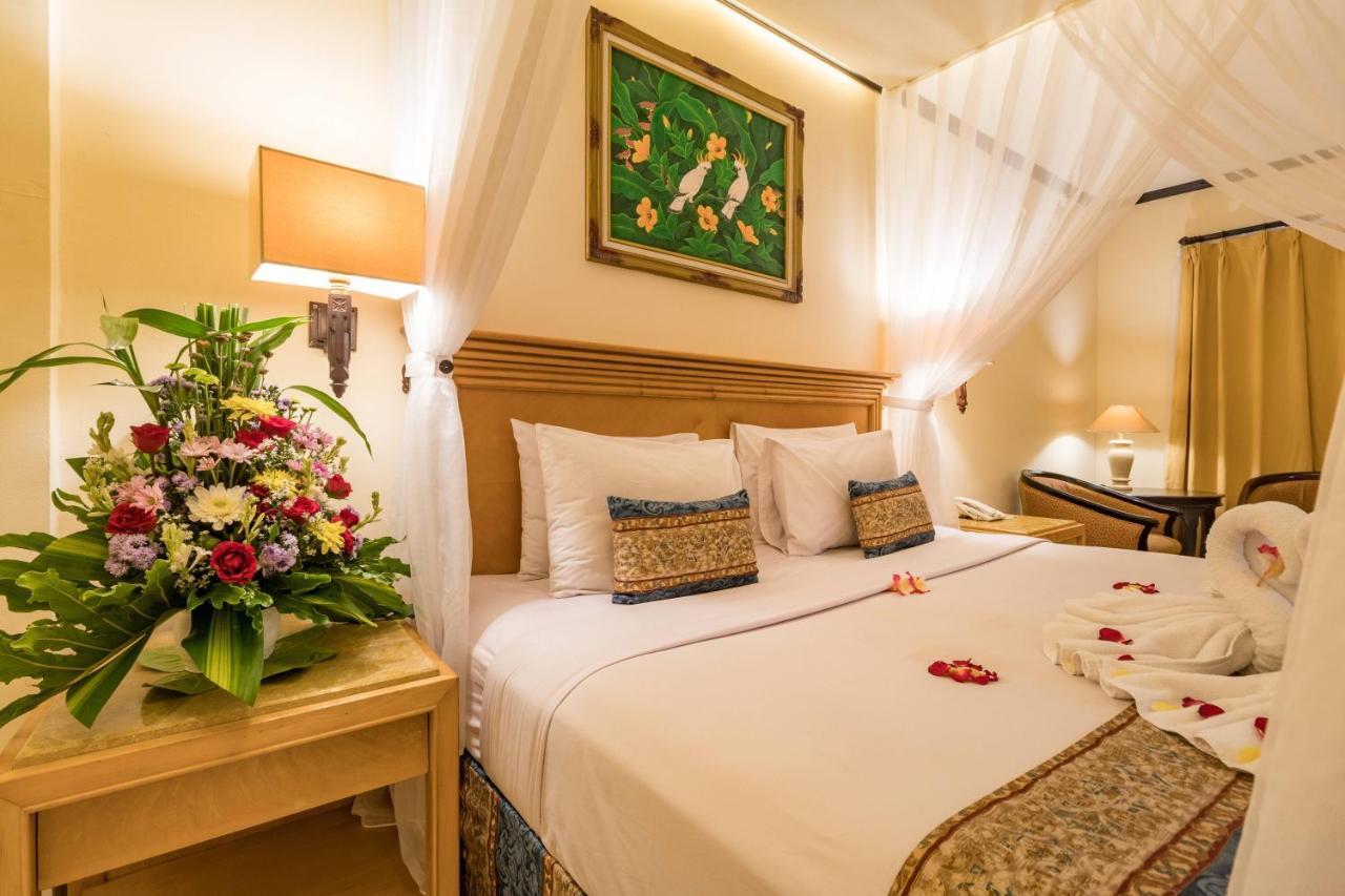 Legian Paradiso Hotel Екстер'єр фото